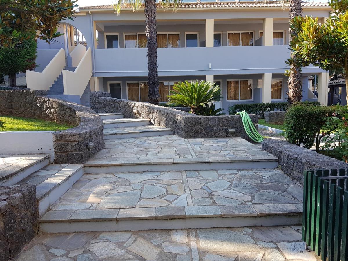 Asteraki Aparthotel Guviá Kültér fotó