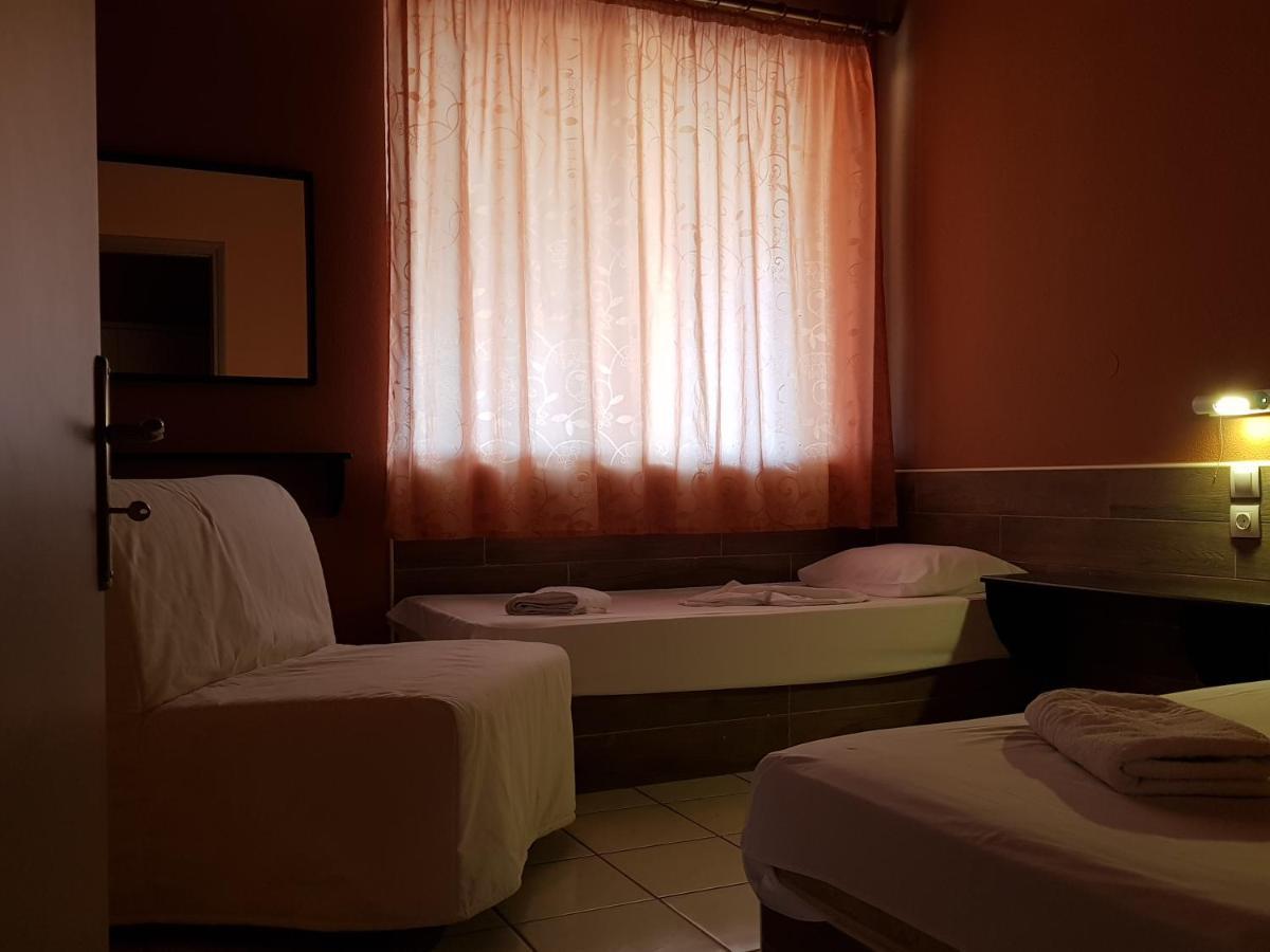 Asteraki Aparthotel Guviá Kültér fotó